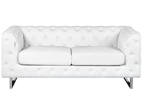 Canapé Fixe 2 Places Style Chesterfield Capitonnés en Cuir PU Blanc avec Pieds en Acier Inox Top Tendance pour Salon Chic et Glamour Beliani