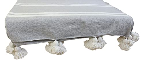 ESSENCE OF MOROCCO Couverture marocaine à pompons tissée à la main en pur coton 3 m x 2 m (gris blanc)