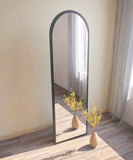 Dmora - Miroir Zaniah, Verre miroité, Objet d'ameublement Mural, Décoration avec Miroir, 50x2h160 cm, Noir