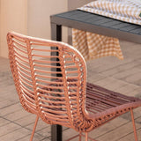 KLAST Chaise de Salle à Manger Leo en Rotin de Couleur Terracotta et Pieds en Métal, Design Artisanal Unique pour Ajouter Une Touche de Charme à Votre Intérieur