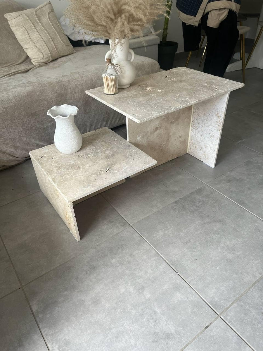 Table basse travertin (bord dépassant) Table basse travertin (bord dépassant)