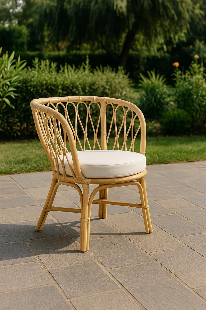 Deconation Fauteuil en Rotin rannes - Beige - Chaise pour Extérieur Ou Intérieur - Coussin Blanc Cassé - D 65 X L 65 X H 85 Cm
