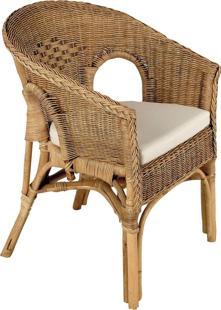 AUBRY GASPARD - Fauteuil Galep avec Coussin Rotin - Patinée Marron - 57 x 57 x 80 cm - Coussin Déhoussable Coton - Mousse Polyéther - Extérieur Compatible - Confort Élégant Artisanale AUBRY GASPARD - Fauteuil Galep avec Coussin Rotin - Patinée Marron - 57 x 57 x 80 cm - Coussin Déhoussable Coton - Mousse Polyéther - Extérieur Compatible - Confort Élégant Artisanale