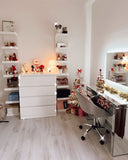 Beliani Table Coiffeuse Argentée Effet Miroir en Verre et MDF Console avec 2 Tiroirs au Design Moderne pour Intérieur Glamour