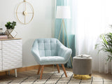 Fauteuil Scandinave Tapissé en Velours Bleu Clair de Qualité avec Dossier Capitonné pour Salon Design Rétro et Glamour Beliani