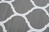 TAPISO Luxury Tapis de Salon Chambre Salle à Manger Adulte Bureau Design Moderne Gris Blanc Géométrique Motif Trèfle Marocain Poil Court Fin Doux Résistant 250 x 300 cm