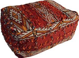Jumbo - Pouf pour sol rectangulaire fait main en véritable moyen Atlas Kilim berbère, tapis de laine tissé main au Maroc avec Paillettes Argentées et poms pom (rembourré) - Rouge - L70 P40 H 30 cm
