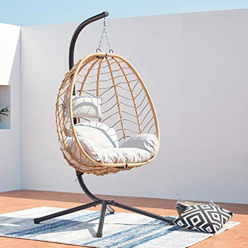 CONCEPT USINE | Fauteuil Suspendu Beige en Résine Tressée | Rotin Naturel | Design Lima | Structure en Acier | Coussin Déhoussable | Revêtement en Poudre | Hamac Assis | Waterproof, Résistant CONCEPT USINE | Fauteuil Suspendu Beige en Résine Tressée | Rotin Naturel | Design Lima | Structure en Acier | Coussin Déhoussable | Revêtement en Poudre | Hamac Assis | Waterproof, Résistant