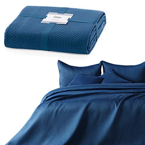 AmeliaHome Couvre-lit 240 x 260 cm Bleu foncé jeté de lit Double Face gaufré Mat Satin Carmen