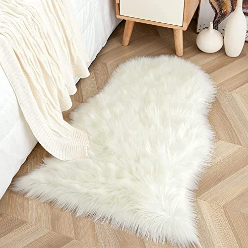 YIHAIC Peau de Mouton synthétique,Cozy Sensation comme véritable Laine Tapis en Fourrure synthétique, Man-Made Luxe Laine Tapis de Canapé Coussin (Blanc, 75 x 120 cm) YIHAIC Peau de Mouton synthétique,Cozy Sensation comme véritable Laine Tapis en Fourrure synthétique, Man-Made Luxe Laine Tapis de Canapé Coussin (Blanc, 75 x 120 cm)