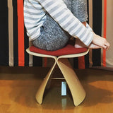 ZZFF Tabouret De Pied en Bois Plein,Stool Papillon Original Style Japonais Low Stool Japonais Changer Chaussures Stool Spa Chaise pour Bain Lit Salon Naturel 44x31x42cm(17x12x17inch)