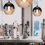 Lightsjoy Lustre Suspension Industrielle en Verre Moderne Mode Créatif Luminaire Intérieur pour Cuisine Salle à Manger Chambre Salon Bar Couloir Abat jour Couleur Noir et Ambre E27 (Sans Ampoule)