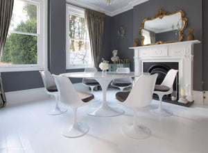 Little Tulip Shop Table Ovale en marbre de Carrara Blanc 170 x 110 cm - 6 chaises latérales Tulipes